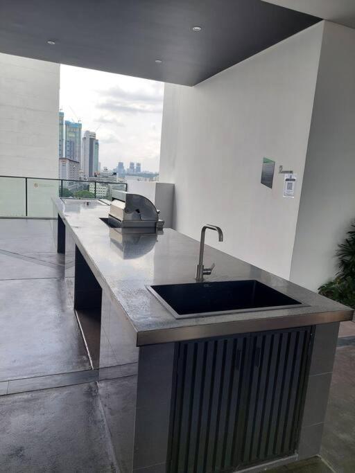 Continew Residensi 5 Min Walking To Ikea Cheras, My Town Mall, Mrt Cochrane. *
