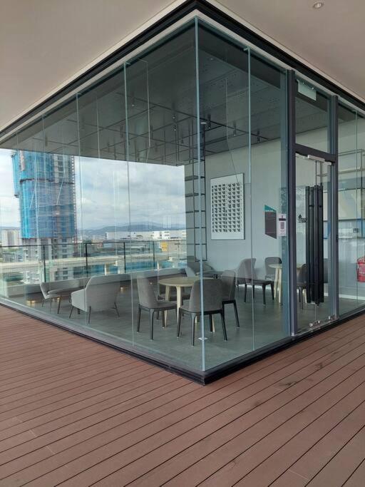 Apartamento Continew Residensi 5 Min Walking To Ikea Cheras, My Town Mall, Mrt Cochrane. Kuala Lumpur