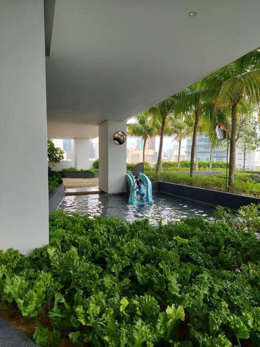 Continew Residensi 5 Min Walking To Ikea Cheras, My Town Mall, Mrt Cochrane. Apartamento *