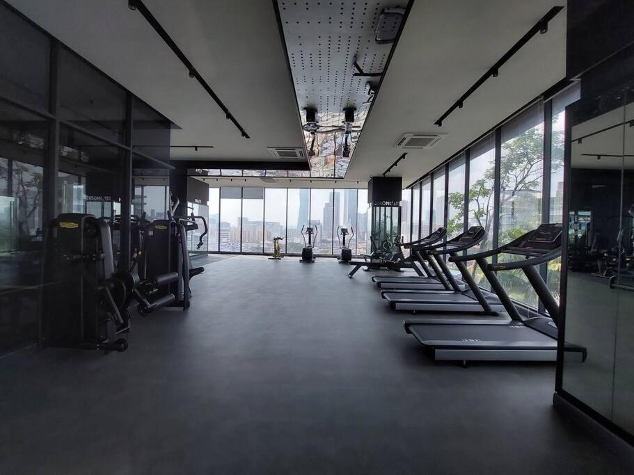 Continew Residensi 5 Min Walking To Ikea Cheras, My Town Mall, Mrt Cochrane. * Kuala Lumpur